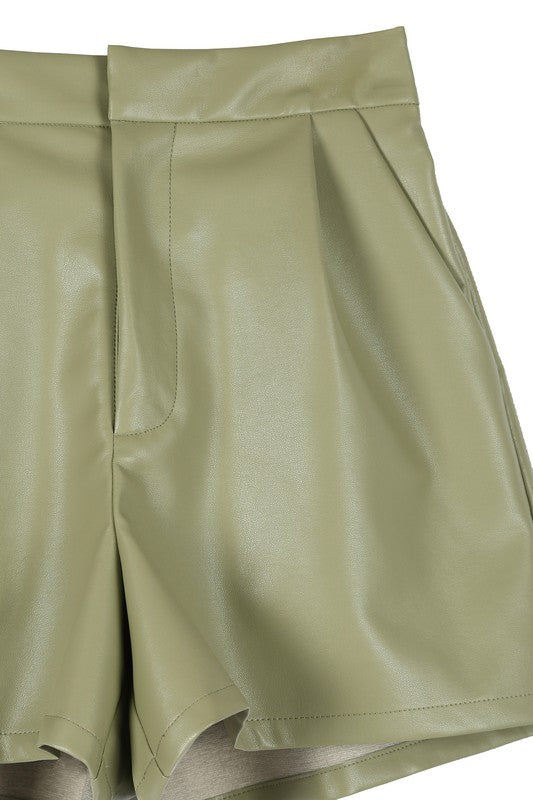 Lilou Vegan leather shorts | us.meeeshop