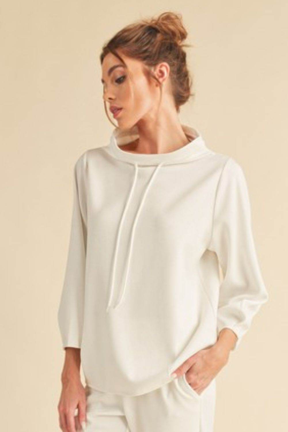 Aemi + Co Lightweight Drawstring Mock Neck Sweatshirt in White - us.meeeshop