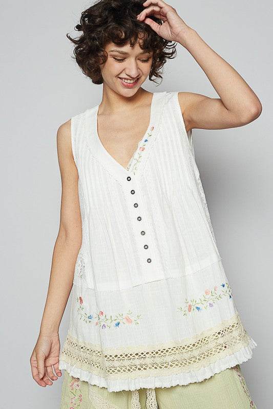 POL Embroidered Lace Detail V-Neck Sleeveless Top in White - us.meeeshop