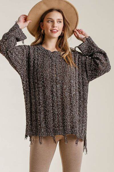 Umgee Frayed Hem Cable Knit Round Neck Sweater Plus Size - us.meeeshop