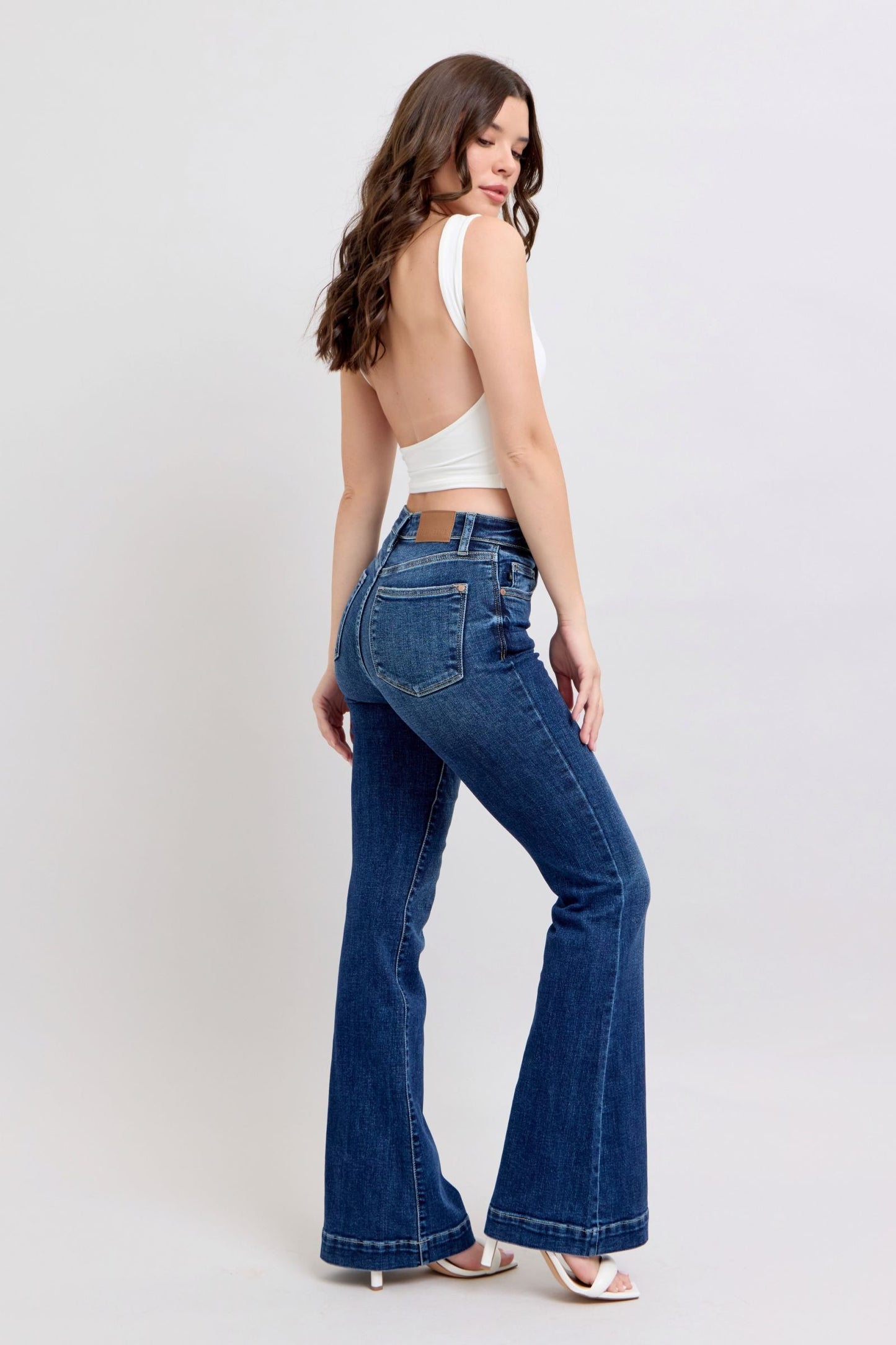 Judy Blue | High Rise Flare Jeans with Pockets Plus Size - us.meeeshop