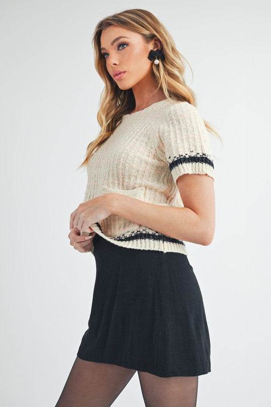 Aemi + Co Round Neck Short Sleeve Tweed Sweater - us.meeeshop