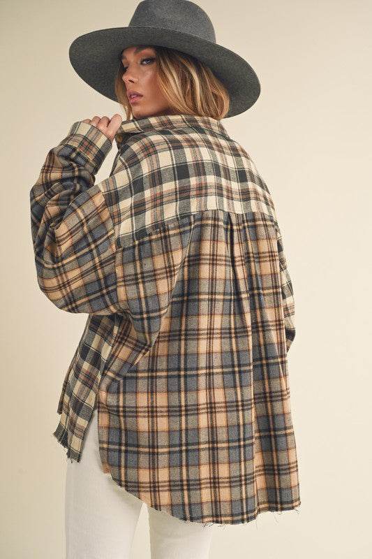 Aemi + Co Frayed Hem Plaid Button Up Flannel Shirt in Oatmeal - us.meeeshop