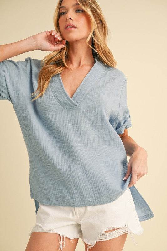 Aemi + Co Side Slit V-Neck Short Sleeve Blouse - us.meeeshop