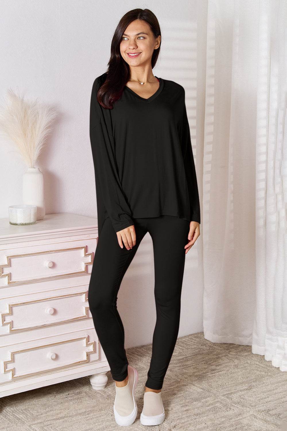 V-Neck Soft Rayon Long Sleeve Top and Pants Lounge Set - us.meeeshop