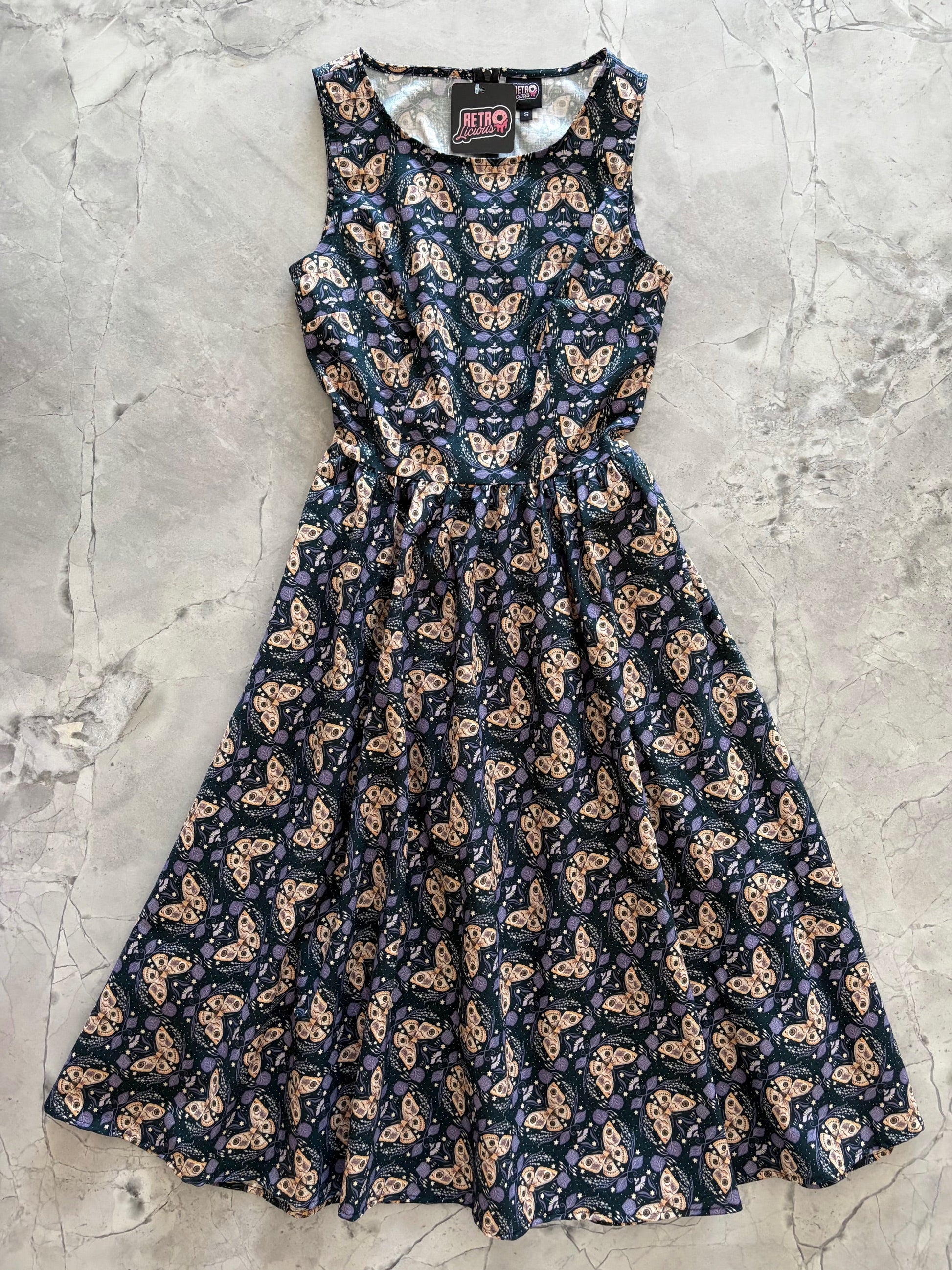 moth midi dress Moth Midi Dress view 3 (dress) - shop at us.meeeshop