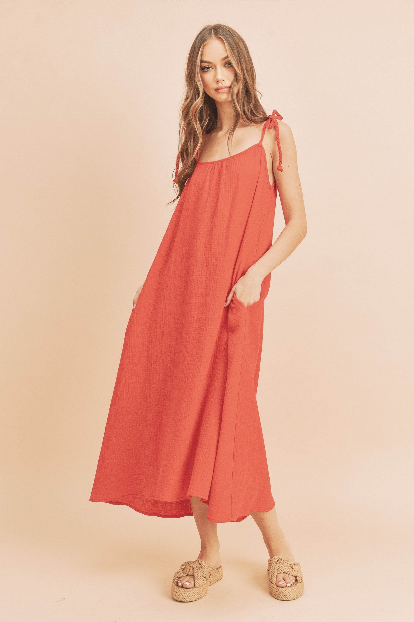 Aemi+Co Midi Cami Dress with Pockets - us.meeeshop