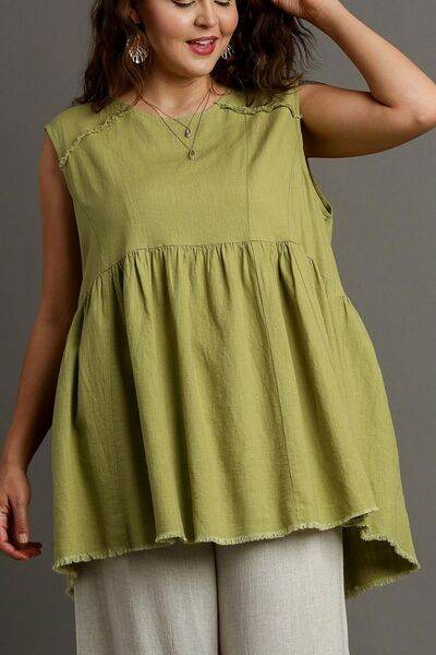 Umgee Raw Hem Linen Round Neck Sleeveless Top Plus Size - us.meeeshop