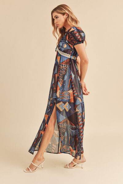 Aemi + Co Lace Detail Slit Geometric Print Short Sleeve Maxi Dress - us.meeeshop