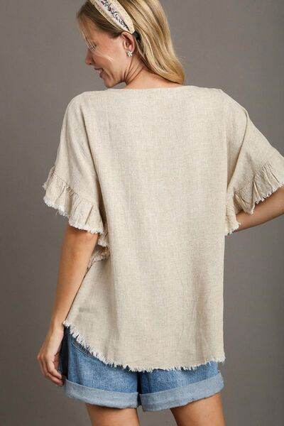 Umgee Raw Hem Ruffle Short Sleeve Blouse Plus Size - us.meeeshop