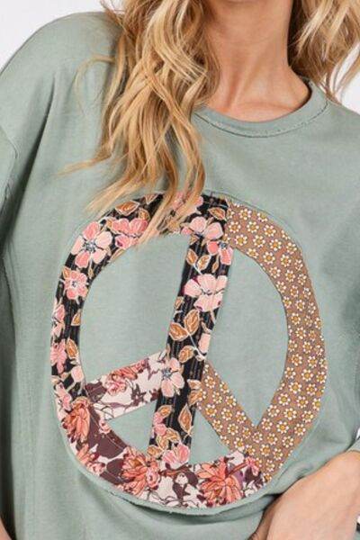 SAGE + FIG Floral Peace Patch Round Neck Top - us.meeeshop