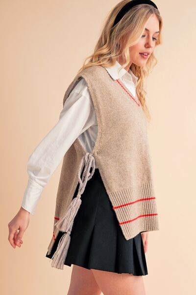 Aemi + Co Ribbed V-Neck Sweater Vest with Tassel - us.meeeshop