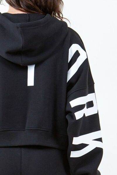 American Bazi Letter Graphic Long Sleeve Drawstring Cropped Hoodie - us.meeeshop