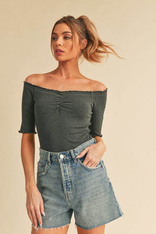 Aemi + Co Ruched Frill Off-Shoulder Half Sleeve Knit Top - us.meeeshop