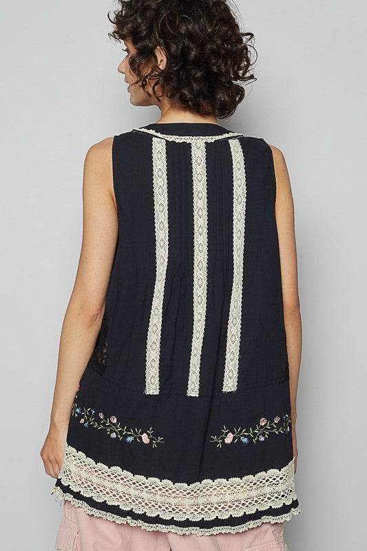 POL Embroidered Lace Detail V-Neck Sleeveless Top - us.meeeshop