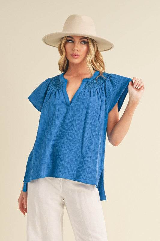 Aemi + Co Embroidered Trim Side Slit Notched Short Sleeve Blouse - us.meeeshop