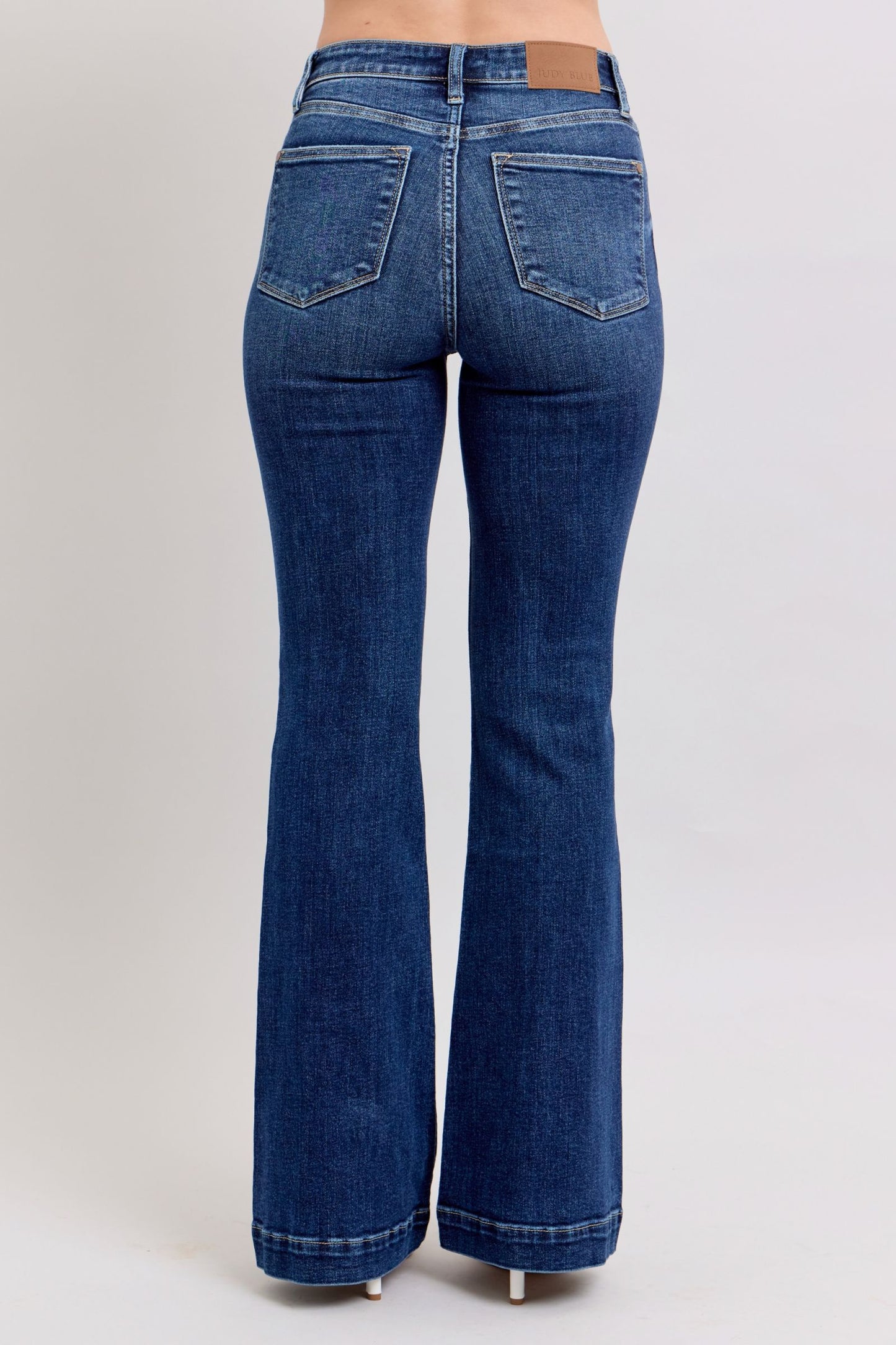 Judy Blue | High Rise Flare Jeans with Pockets Plus Size - us.meeeshop