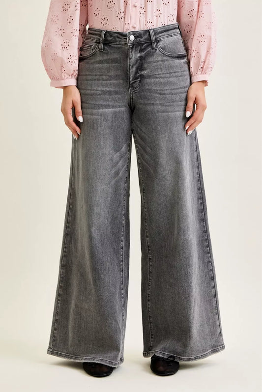 judy blue mid Judy Blue Mid Rise Palazzo Split Back Yoke GRY (piece) - shop at us.meeeshop