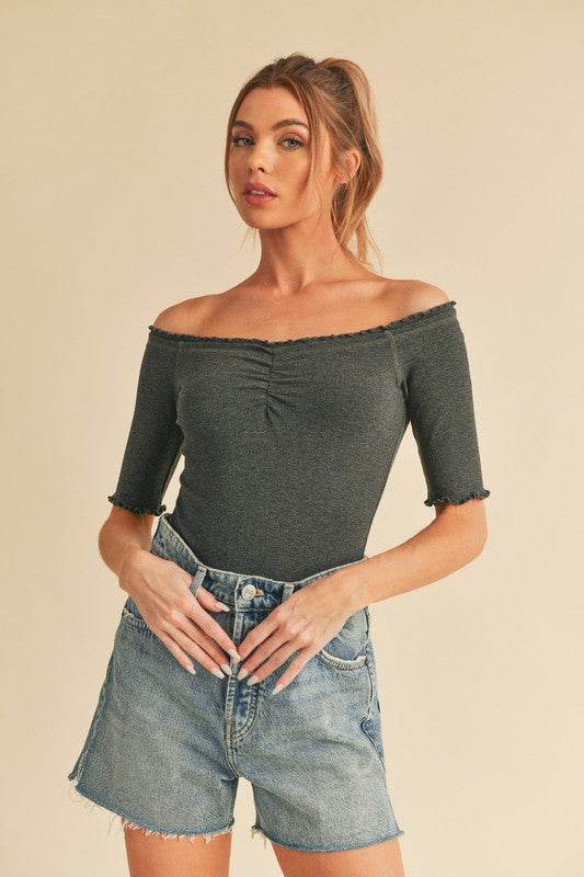 Aemi + Co Ruched Frill Off-Shoulder Half Sleeve Knit Top - us.meeeshop