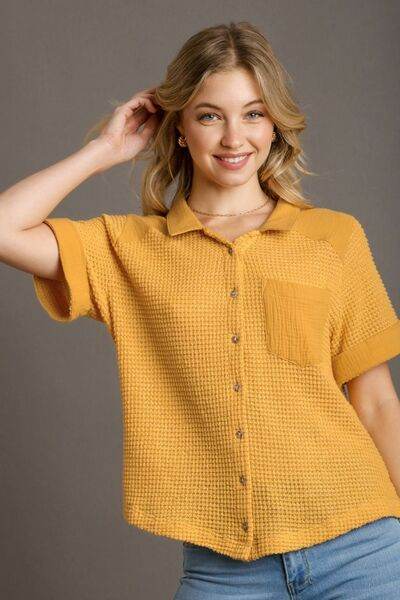 Umgee Waffle-Knit Short Sleeve Button Down Shirt Plus Size - us.meeeshop