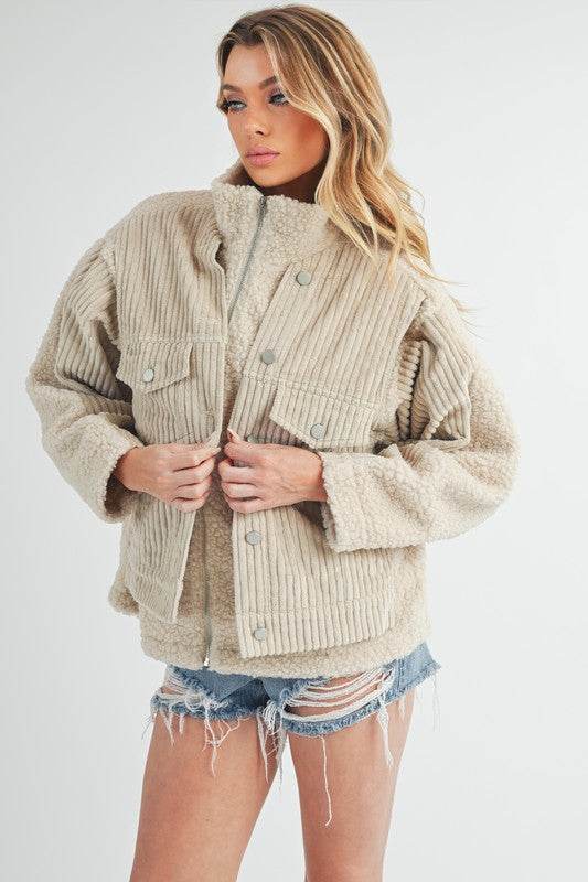 Aemi + Co Fake Two Pieces Turtleneck Sherpa Jacket with Pockets - us.meeeshop