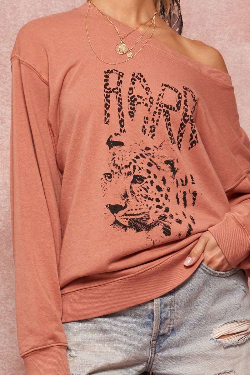 A Garment Dyed French Terry Graphic Sweatshirt | us.meeeshop