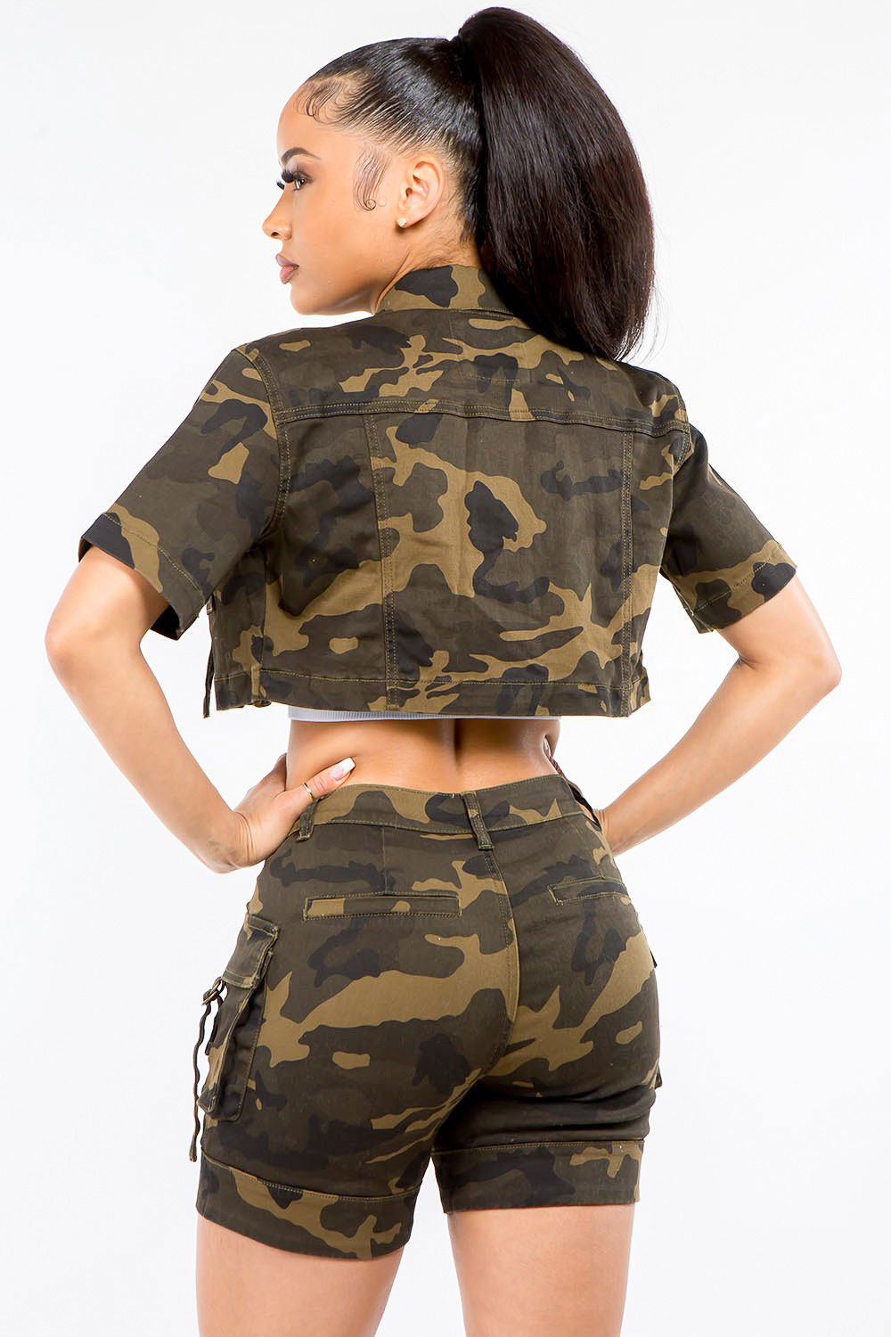 American Bazi Full Size Camouflage Short Sleeve Cropped Jacket us.meeeshop - 