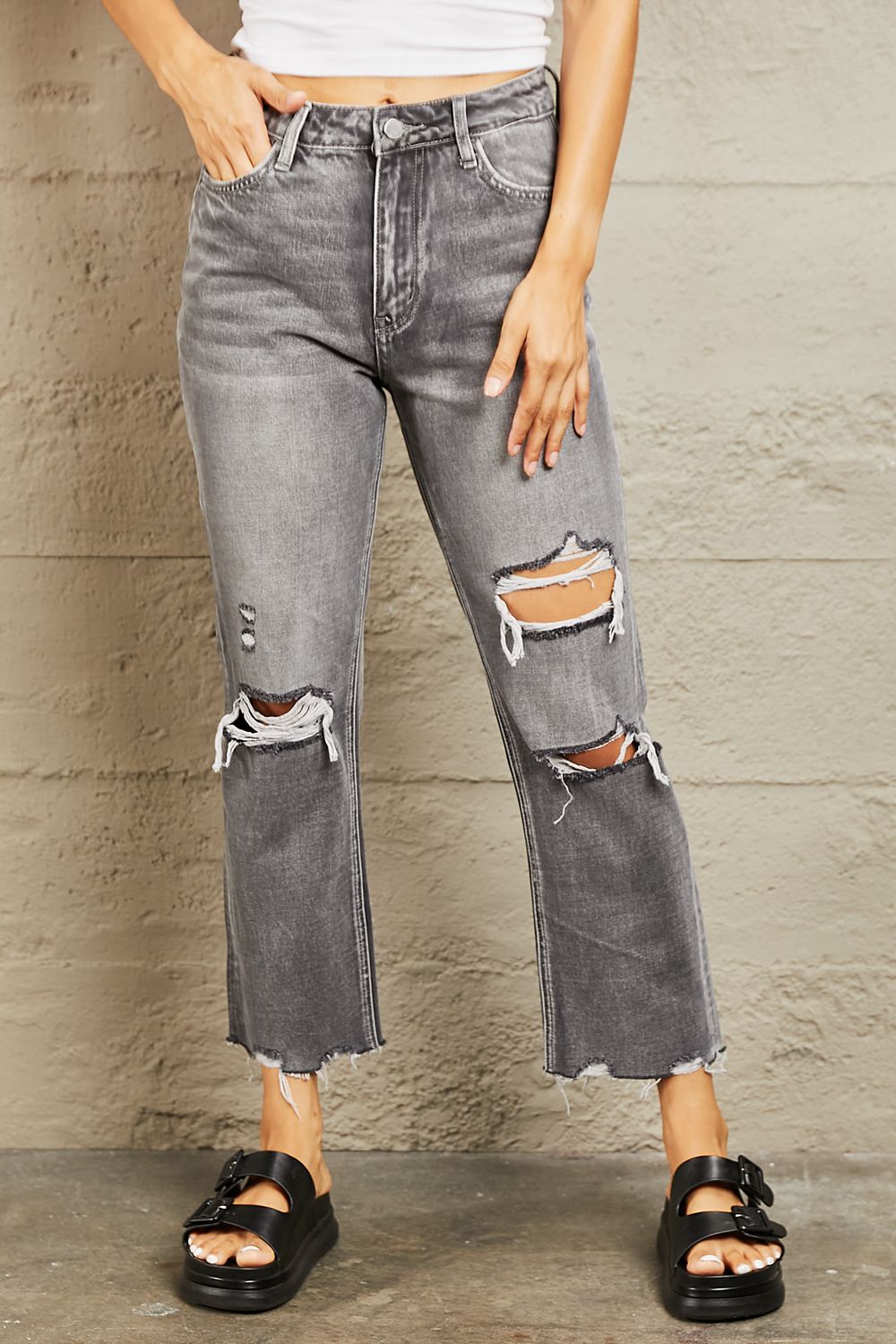 BAYEAS Mid Rise Distressed Cropped Dad Jeans | us.meeeshop