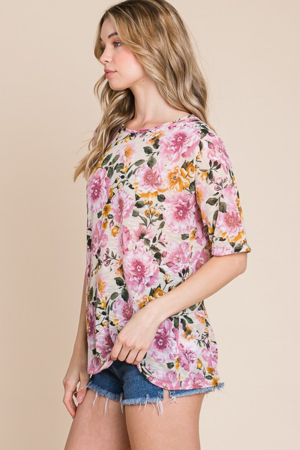 BOMBOM Floral Round Neck T-Shirt | us.meeeshop