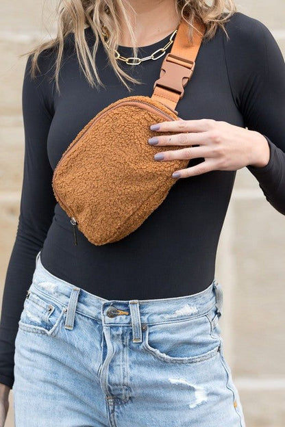 Lola Boucle Sherpa Sling/Belt Bag - us.meeeshop