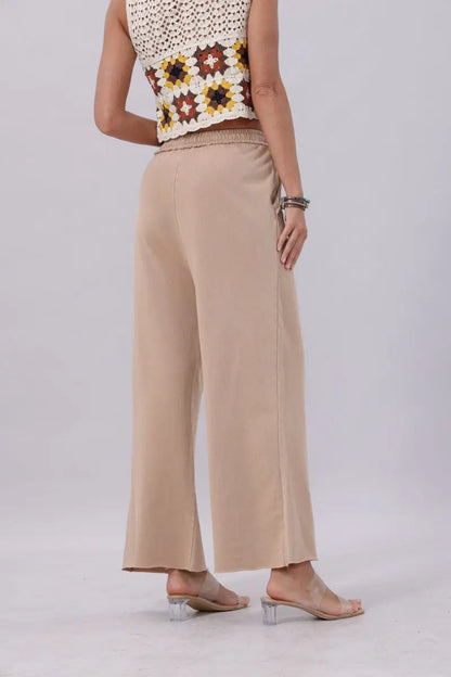 Acid Wash Wide-Leg Sweatpants – Relaxed Fit with Raw Hem