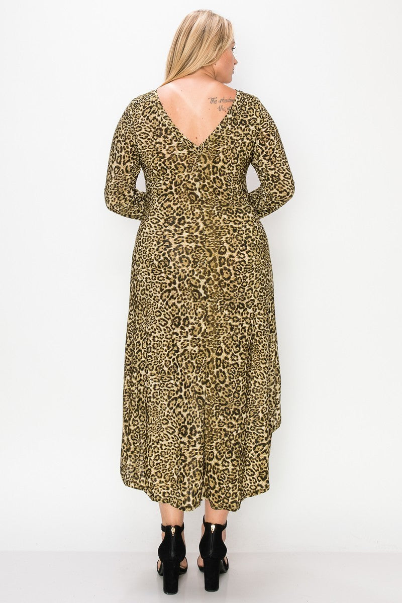 Cheetah Print Dress Featuring A Round Neck | us.meeeshop