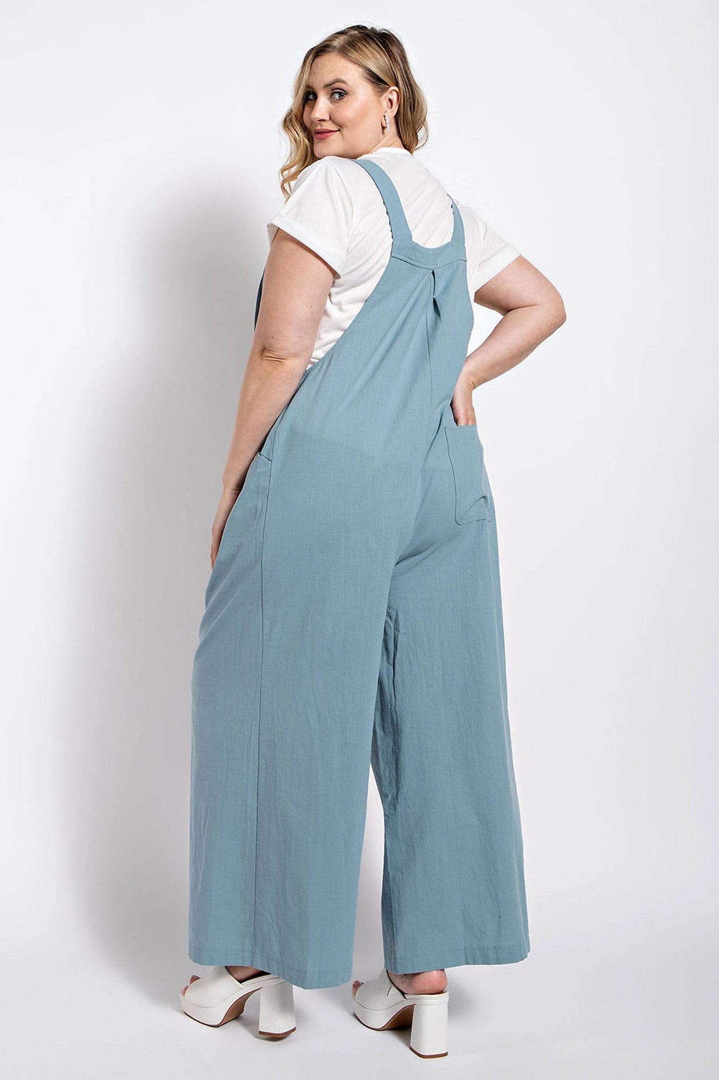 Pintuck detail overall with side pockets - us.meeeshop