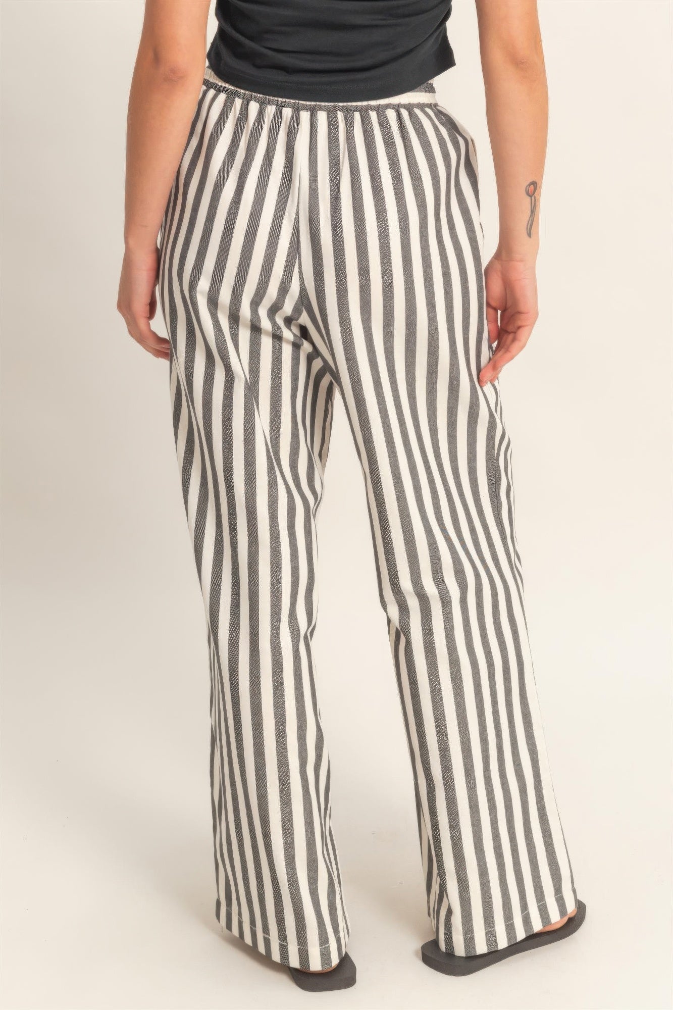 hyfve vertical striped Hyfve Vertical Striped Elastic Pants with Side Pockets view 18 (bottom) - shop at us.meeeshop