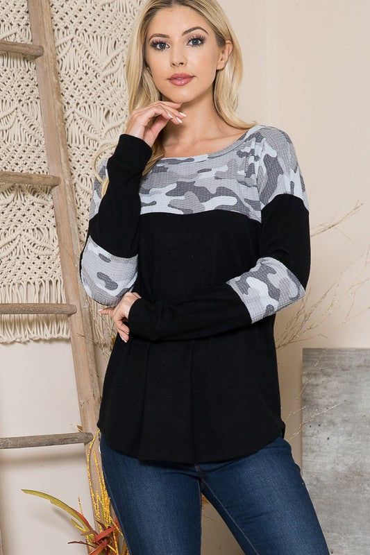 Camouflage Contrast Sweater Knit us.meeeshop - Outerwear