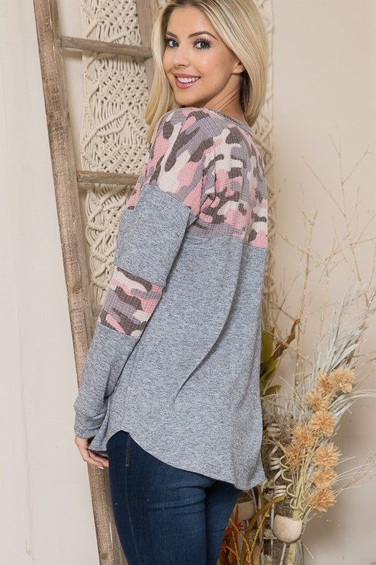 Camouflage Contrast Sweater Knit us.meeeshop - 