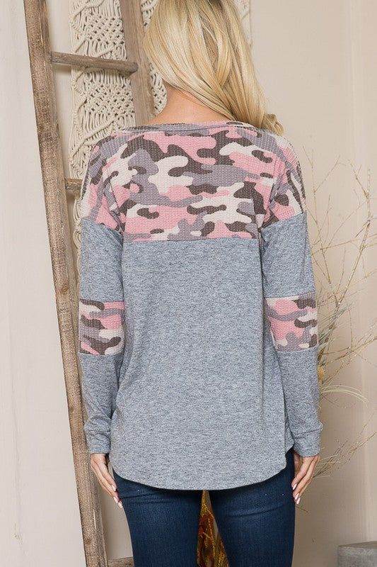 Camouflage Contrast Sweater Knit - us.meeeshop