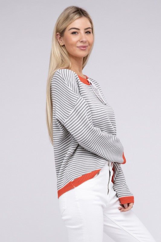 Contrast Trimmed Striped Pullover Knit - us.meeeshop