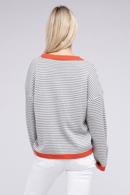 Contrast Trimmed Striped Pullover Knit - us.meeeshop