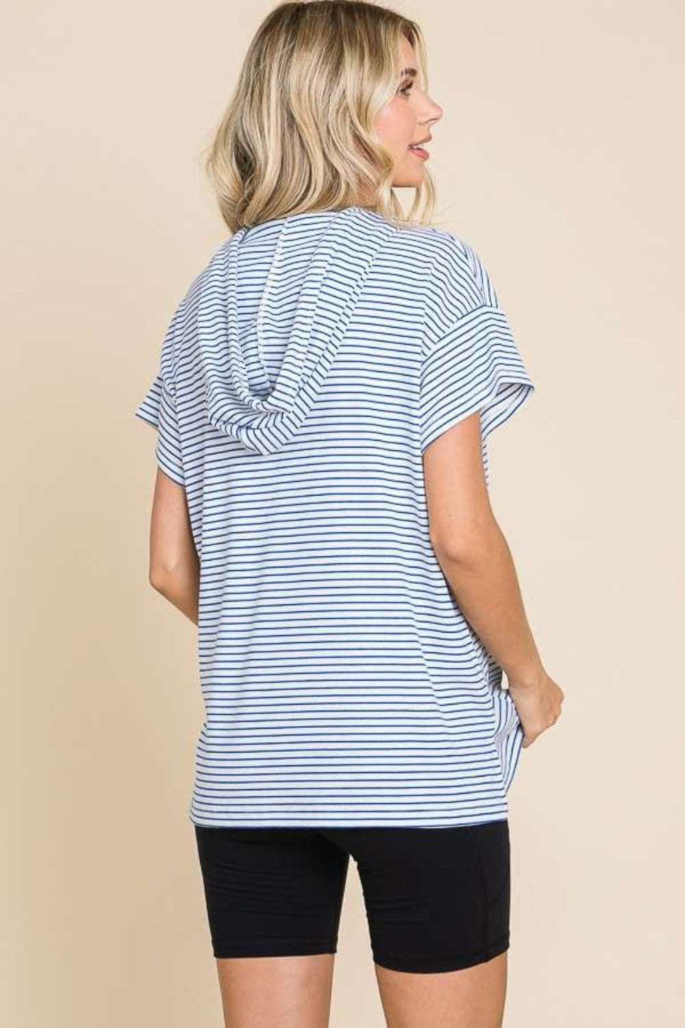 Culture Code Full Size Striped Short Sleeve Hooded Top In Blue us.meeeshop - 