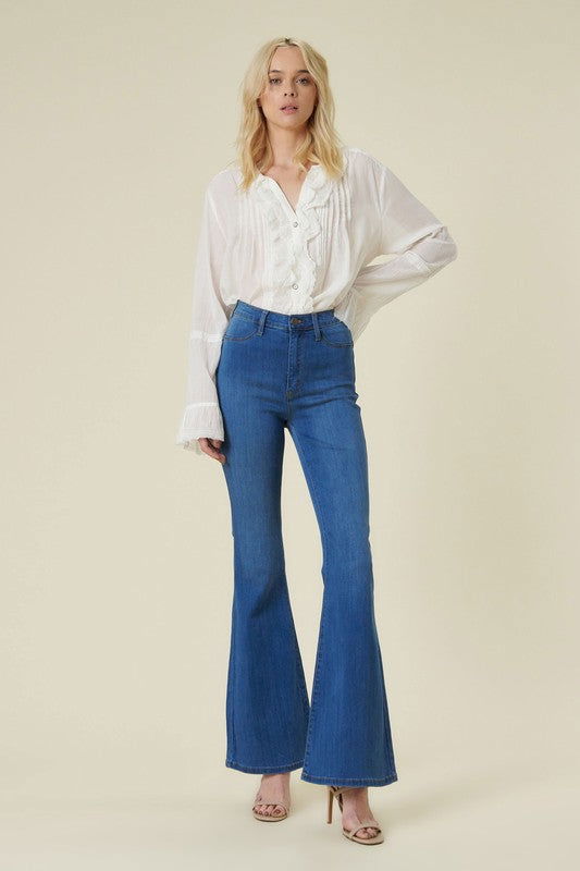 Vibrant M.i.U Curvy Flare Jeans - us.meeeshop