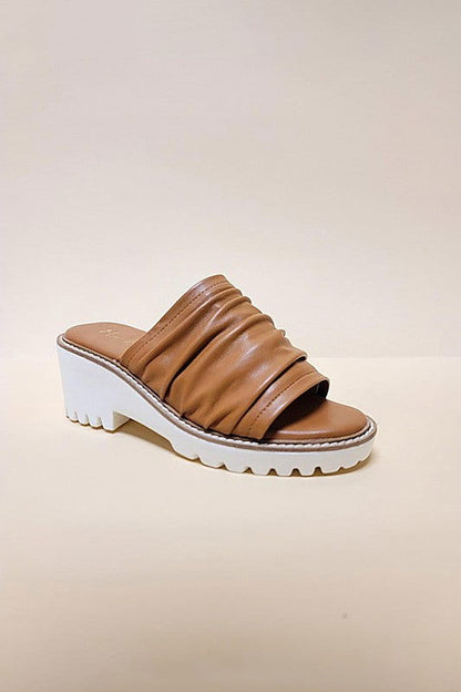 D-Aitana-Platform Sandals us.meeeshop - 