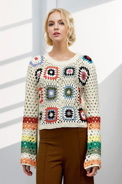 Davi & Dani Floral Crochet Striped Sleeve Cropped Knit Sweater us.meeeshop - 