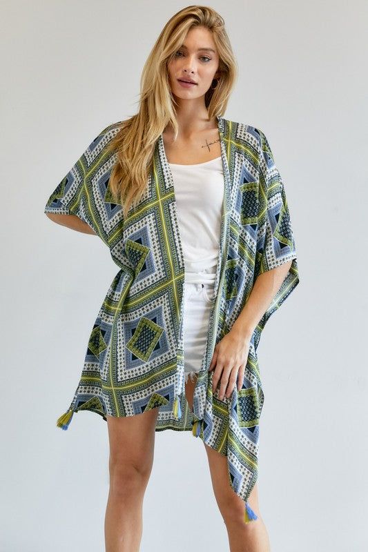 Davi & Dani | Printed Short Sleeve Loose Kimono us.meeeshop - 