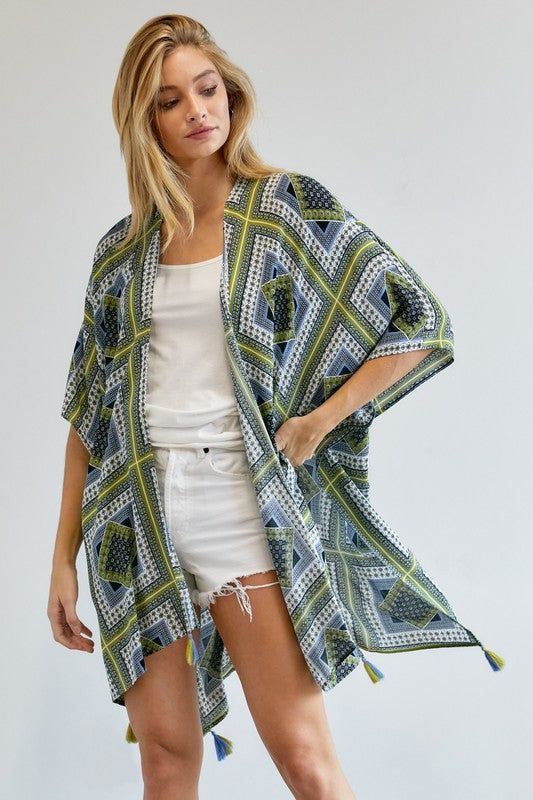 Davi & Dani | Printed Short Sleeve Loose Kimono us.meeeshop - 