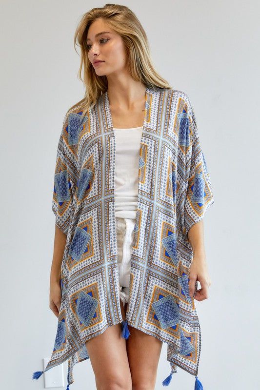 Davi & Dani | Printed Short Sleeve Loose Kimono us.meeeshop - 