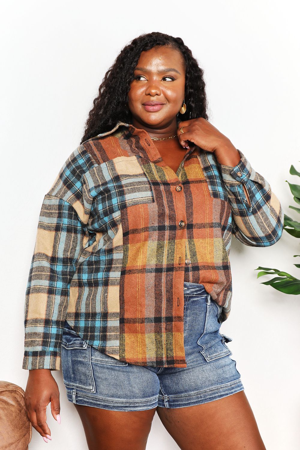 Double Take Plaid Curved Hem Shirt Jacket with Breast Pockets us.meeeshop - 