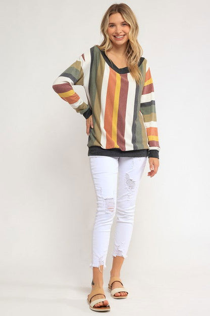 E Luna Wide V Neck Sweatshirt us.meeeshop - 