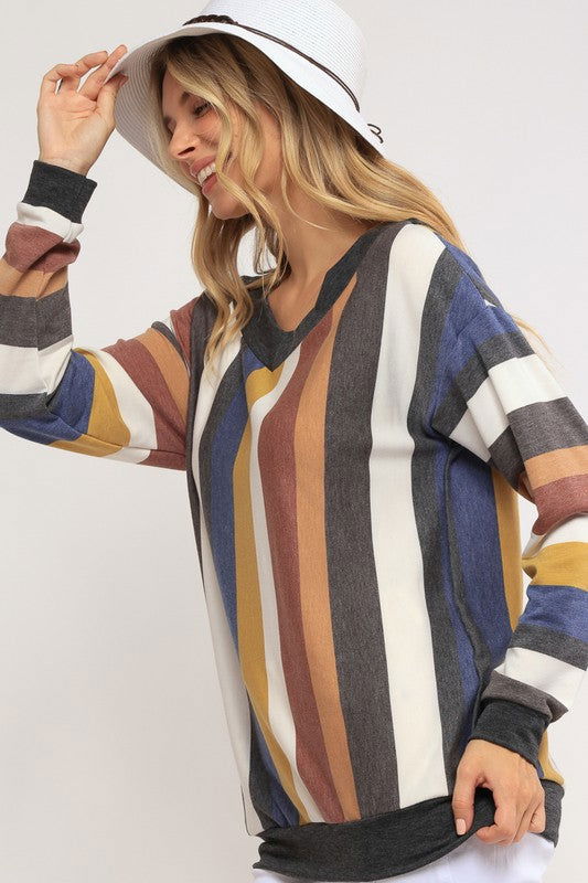 E Luna Wide V Neck Sweatshirt us.meeeshop - 