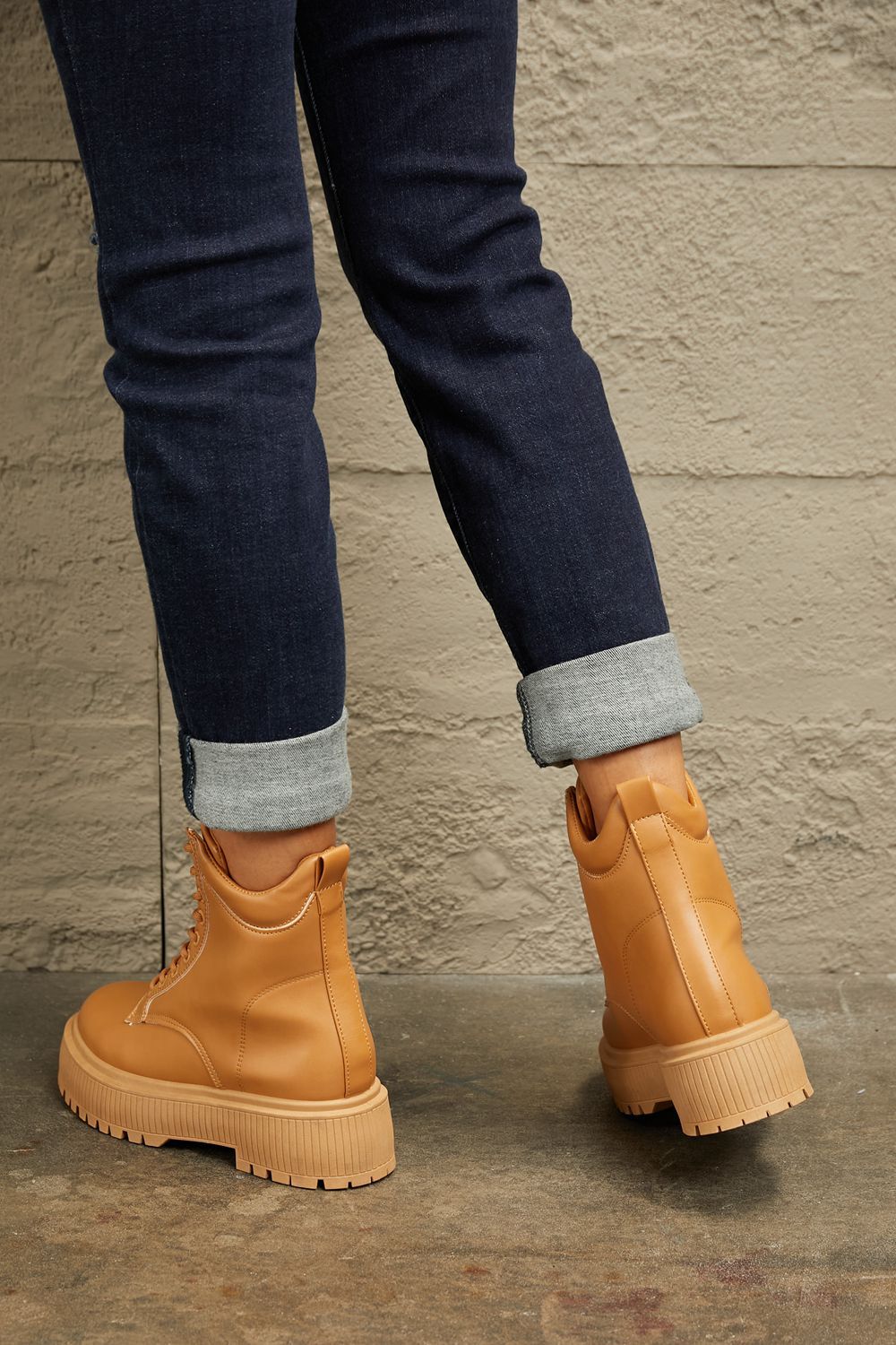 East Lion Corp | Platform Combat Boots In Caramel us.meeeshop - 